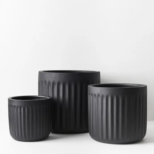 Pot Pleat Round Black SML 23cmh x 25cmd