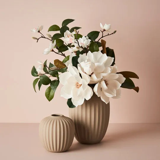 Magnolia Japanese Bouquet White 35cml