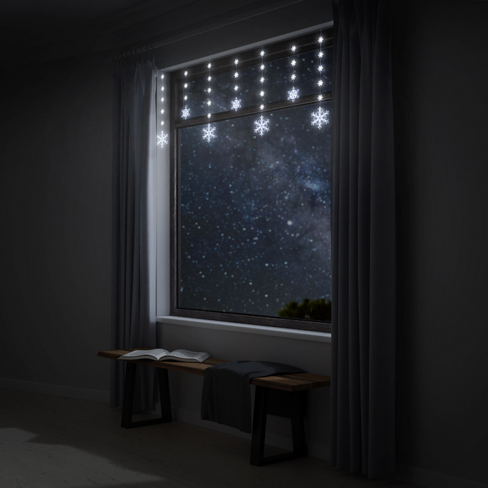 LED Snowflake Dual-Size Curtain 2 Asstd